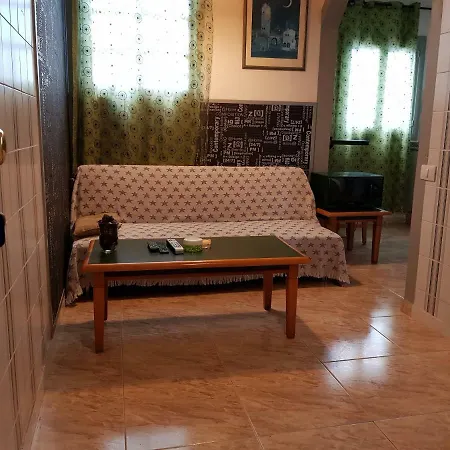 Full Flats And With Shared Toilet Wifi Free San Fernando * 普拉亚戴尔雷安格莱斯