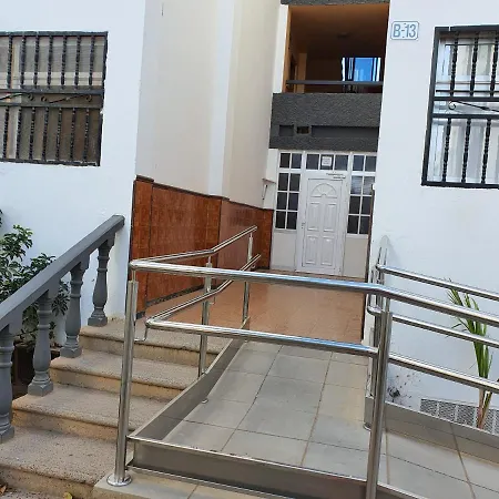 公寓 Full Flats And With Shared Toilet Wifi Free San Fernando 普拉亚戴尔雷安格莱斯